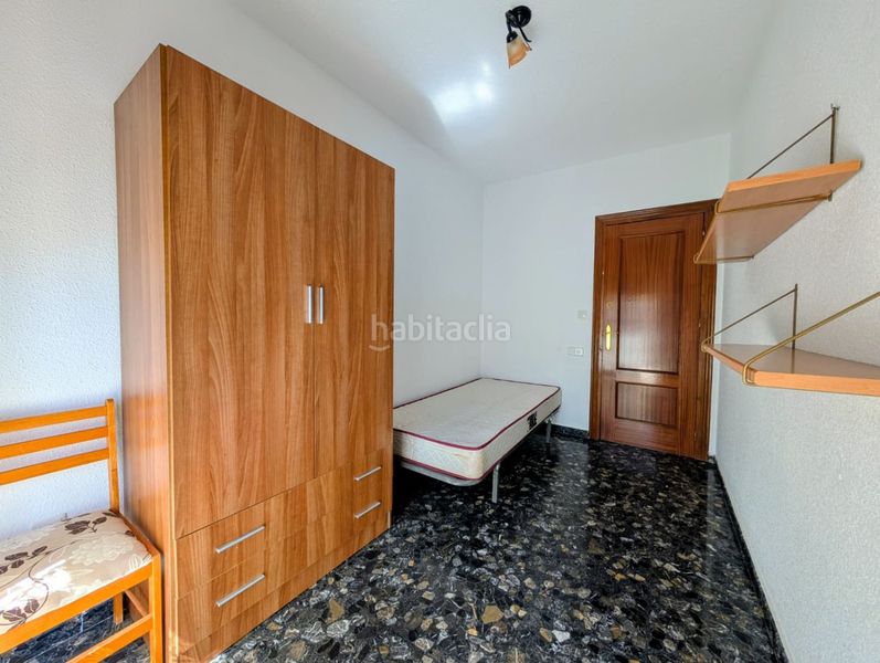 Foto f381d0d2-a627-4cc8-a8d3-e3a6d1525607. Pis a Loja