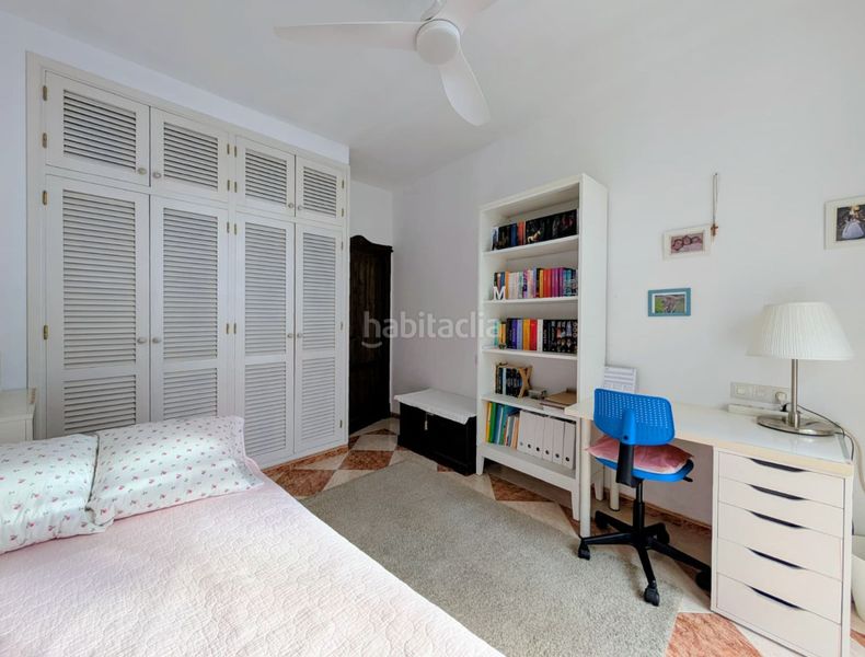 Foto 1e906e78-b2ad-4363-9ffe-bd8dbd74d276. Casa amb aparcament a Loja