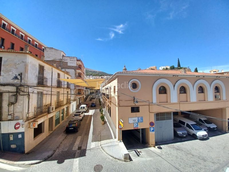 Foto 6d7f9185-7a29-4164-9a69-2c5f3db16510. Pis amb aparcament a Loja