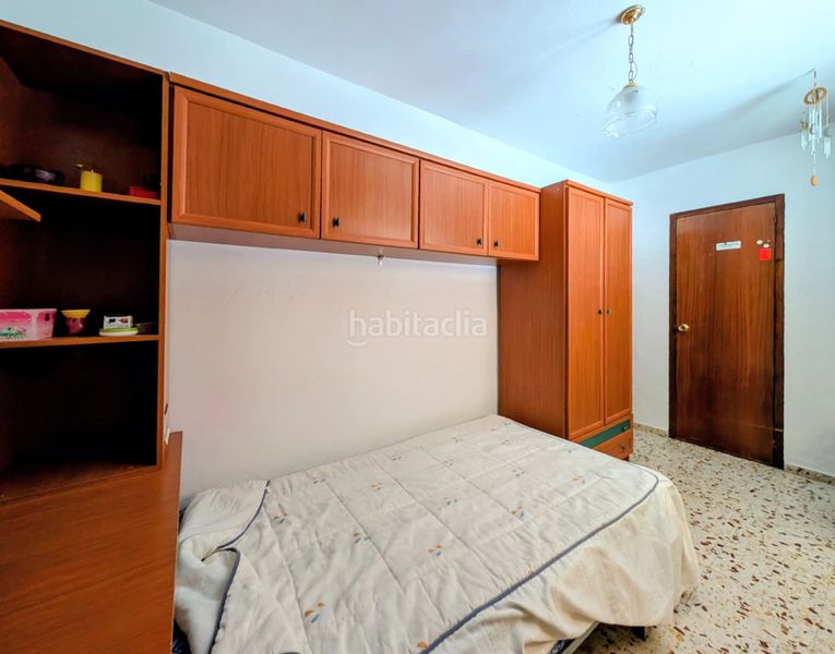 Foto 65f80634-8a47-4295-94f3-a3e95b3d4de9. Casa a Loja