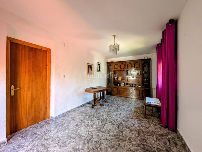 Foto 821e76e3-ee3b-40d8-8829-44b301f76b14. Casa a Loja