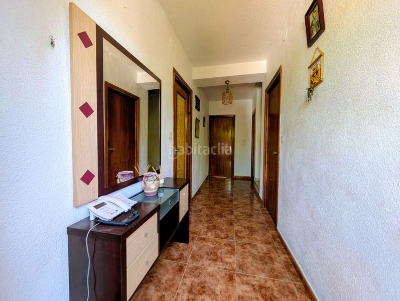 Foto a49489bb-1f08-4033-b068-6350cfc28548. Casa a Loja