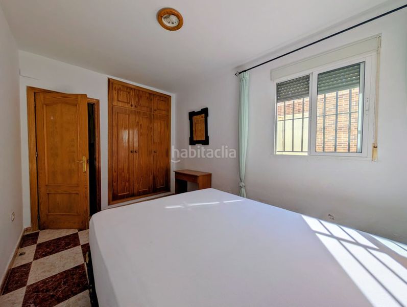 Foto e3acb36a-24e1-42d1-a0b2-8e5a1acfca35. Casa amb aparcament piscina a Loja