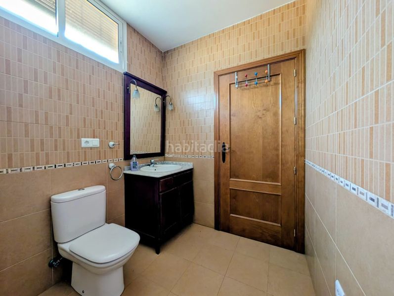 Foto 0e69dc07-e002-4686-87ae-2b693503c731. Casa amb calefacció aparcament a Loja