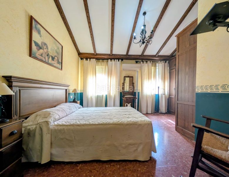 Foto 31f0eebd-08b3-4316-81b1-20b4b9896466. Casa amb calefacció aparcament a Loja
