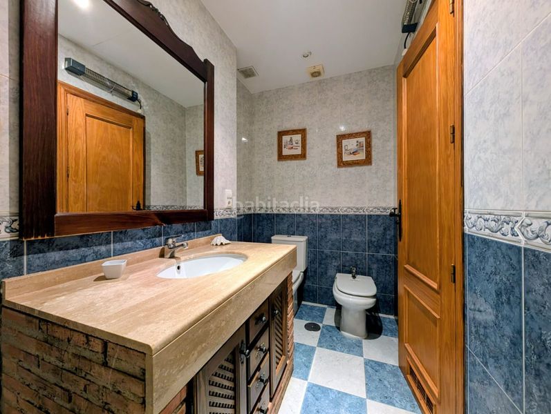 Foto 9f8dd5d8-dee4-4d71-9ef0-1cd5c76d6ad1. Casa amb calefacció aparcament a Loja