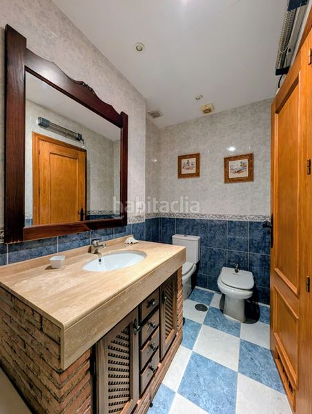 Foto a9df5995-fce7-4c7b-947e-53baee6ba12c. Casa amb calefacció aparcament a Loja