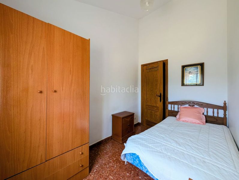 Foto bbd5798b-a01f-495a-8d5d-b1ebef66e41e. Casa amb calefacció aparcament a Loja
