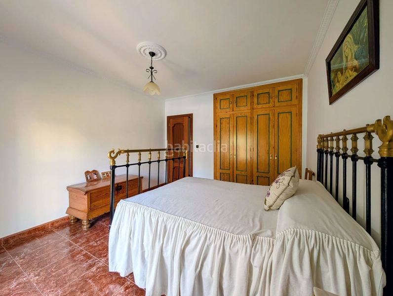 Foto f598015f-bbec-4203-9699-d9d1c3bba64a. Casa amb calefacció aparcament a Loja