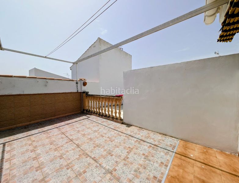 Foto 07542da9-56ca-419f-818f-ebd72c36c8ad. Casa amb aparcament a Loja