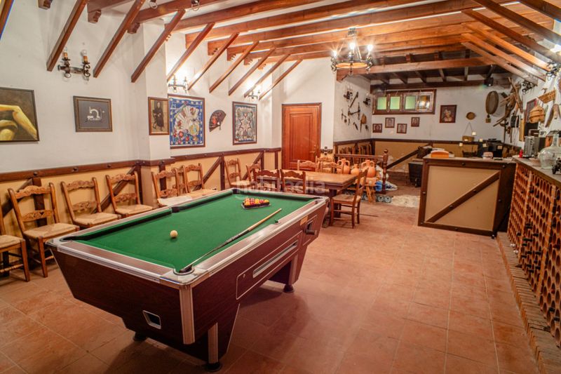 Foto 7287ab1c-9440-4835-8239-9d40a9cef5c2. Xalet amb aparcament piscina a Loja