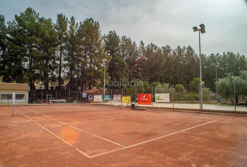 Foto d4f55107-ebf3-4b74-9bcd-06040e115f62. Xalet amb aparcament piscina a Loja