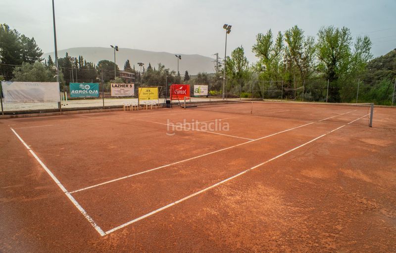 Foto fe390de7-bee0-4682-83ae-1ffe03b9032b. Xalet amb aparcament piscina a Loja