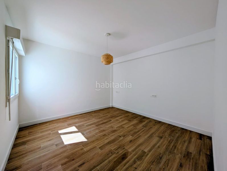 Foto e4c4d174-c6e6-44e3-982e-60b253429cd2. Lloguer pis a Loja