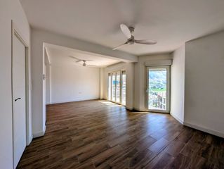 Miete Etagenwohnung  Cuesta del arca. Piso en alquiler en centro, 3 dormitorios.