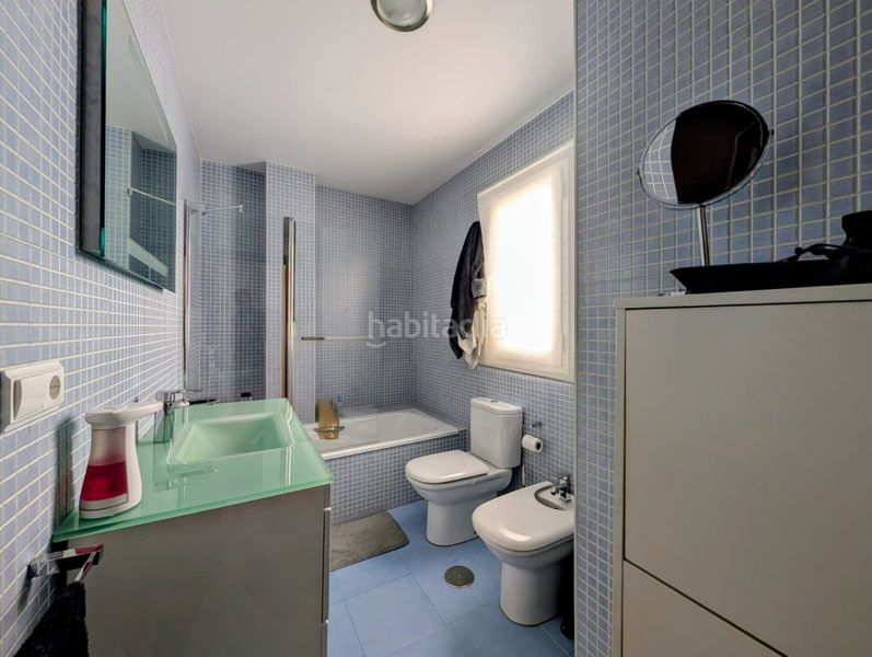 Foto 8fb4ce8f-4305-4095-b536-06943836dd4b. Flat with heating parking in Loja
