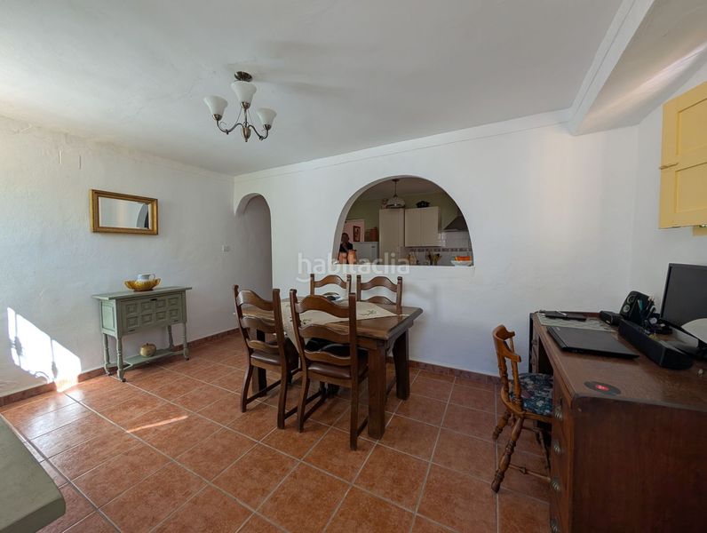 Foto 57d8fafa-a202-4958-adb1-b42d3509abab. Casa amb calefacció a Loja