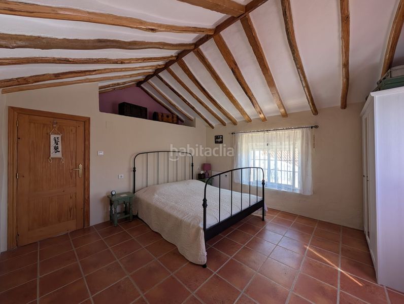 Foto 6fda16b4-b1cd-4898-ab1a-20b0188f1a82. Casa amb calefacció a Loja