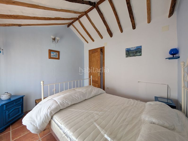 Foto c45c9471-6625-4941-b120-19b22e12a891. Casa amb calefacció a Loja