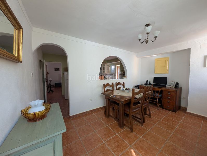 Foto e8ef3fa2-ac27-406a-91d7-5b6ae59c705a. Casa amb calefacció a Loja