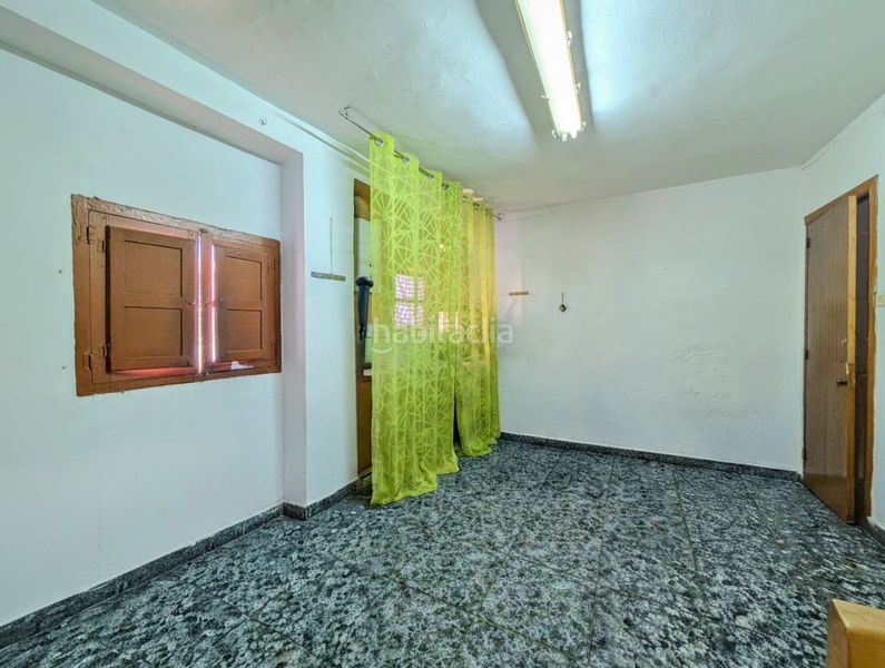 Foto bea89a7a-c236-4ff4-bcf0-844296068805. Casa a Loja