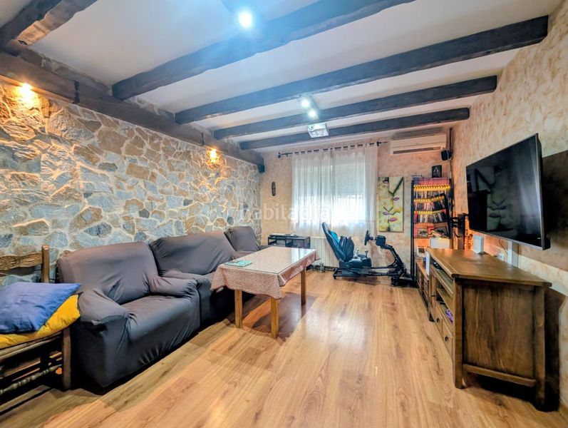 Foto dc50a155-3351-4148-b1f4-ecb623a88912. Casa adossada amb calefacció aparcament a Loja
