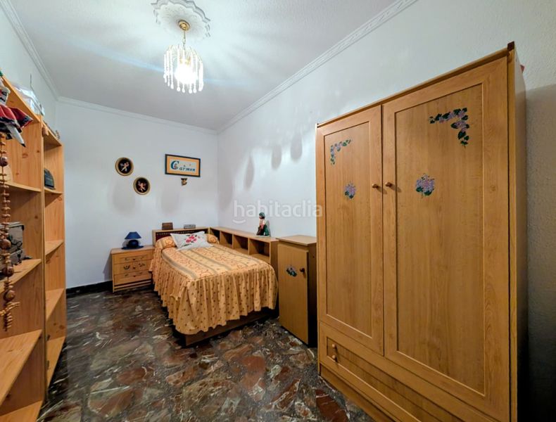 Foto 25527369-24c8-4dc4-8327-5374b97b5c16. Flat with parking in Loja