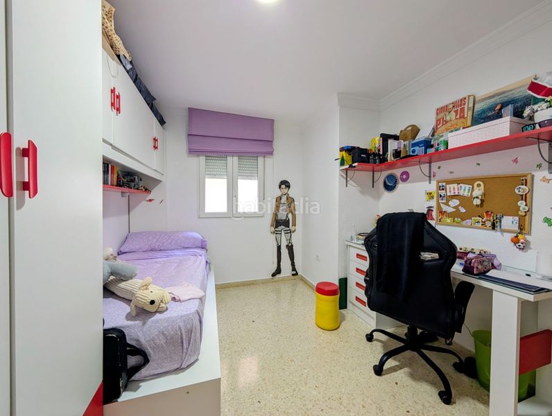 Foto f33d22f9-b04e-4e8f-9387-00190ff43875. Flat with heating in Loja