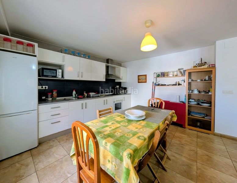Foto adaf7211-f955-4efd-b3b3-b219bf691294. Flat with heating in Loja