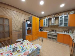 Pis  Avenida los ángeles. Piso en venta en avda. los ángeles, 4 dormitorios.