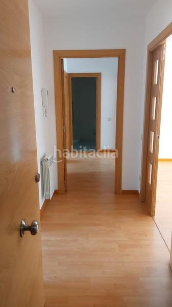 Foto e820ca77-c22f-44c4-817a-b059e222ba93. Lloguer pis amb calefacció aparcament a Poble Sec Igualada