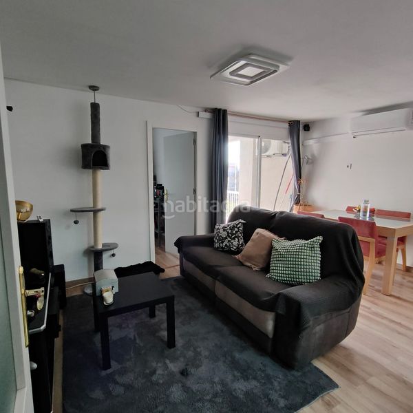 Foto 2b936a1f-cd4e-47b7-9767-d3d719a95e28. Pis amb calefacció a Llevant Igualada