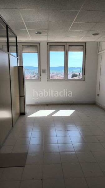Foto 1f859d84-09f3-4d2e-8894-188b2b57d1e1. Local comercial amb calefacció a Poble Sec Igualada