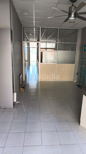 Foto 25c70f3e-773c-4b0b-a7f5-542760050f32. Local comercial amb calefacció a Poble Sec Igualada