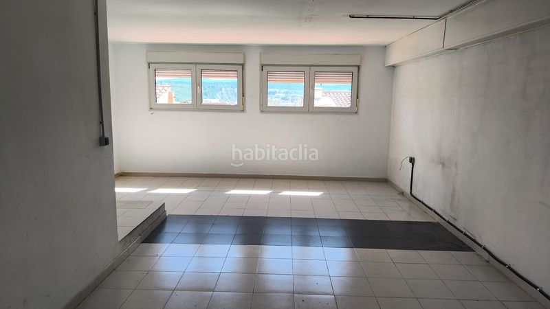 Foto 7520d508-6394-4cab-81bb-713093967697. Local comercial amb calefacció a Poble Sec Igualada