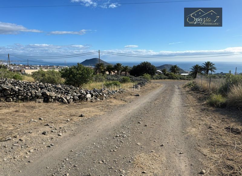 Foto 1fb45ae1-12ce-4402-baed-7ee4326da6f8. Finca rústica a pasaje las rosas 5 a Centro Güímar
