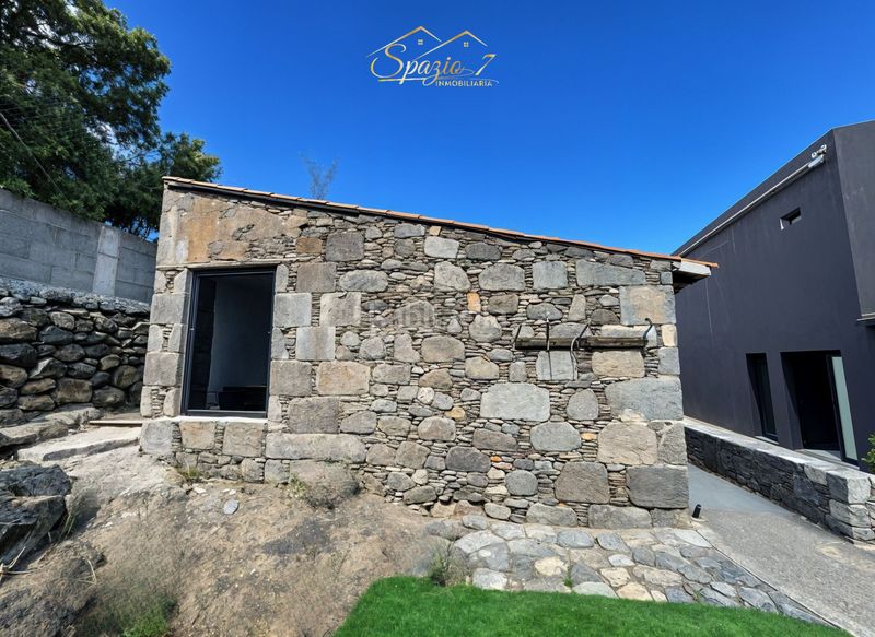 Foto 8d7e906f-77f2-49e4-bbfe-8a56396939c6. Masia amb aparcament piscina a La Montañeta - La Goleta - El Cerrillo Arucas