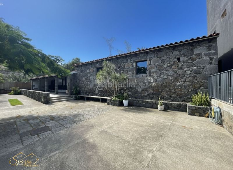 Foto f0f8b460-ca6f-47ac-84b3-8a554214959c. Masia amb aparcament piscina a La Montañeta - La Goleta - El Cerrillo Arucas