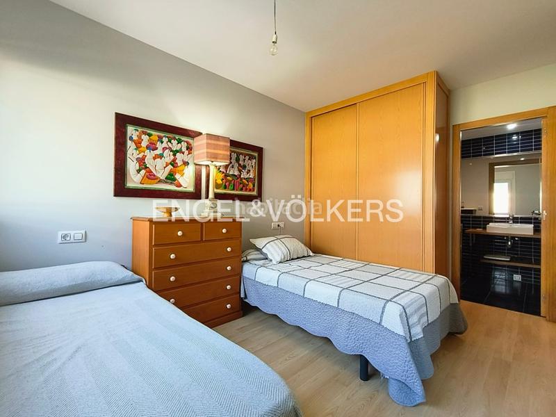 Foto 4945b9c3-53f6-484f-a4c6-fb4008c3f9ad. Piccolo appartamento con riscaldamento parcheggio in Sanxenxo