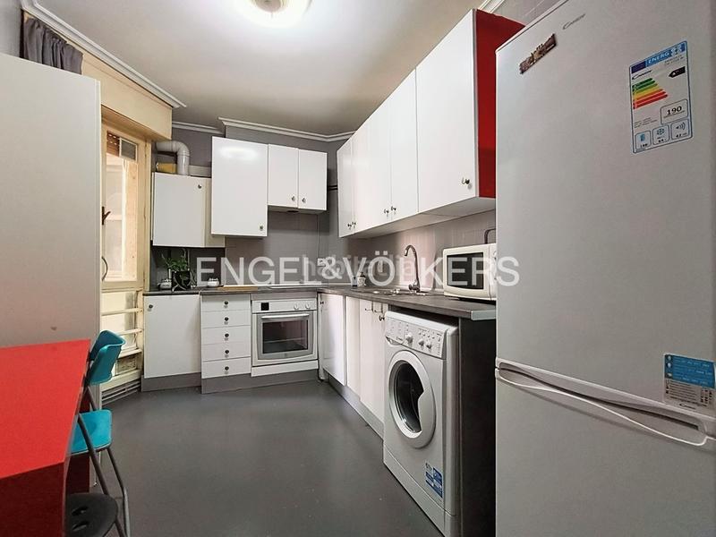 Foto 30bb9539-e06c-44e9-b3c5-68248a91d537. Apartament amb calefacció a Centro - Echegaray Pontevedra