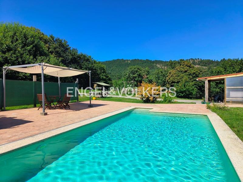 Foto 432e13a1-c6d1-4717-a891-7e5bd749ee75. Casa amb calefacció piscina a Cotobade