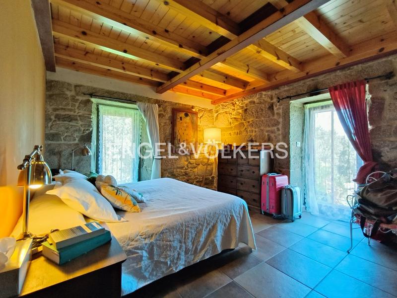 Foto 690863aa-09b9-44dc-8162-e77a79a7f345. Casa amb calefacció piscina a Cotobade