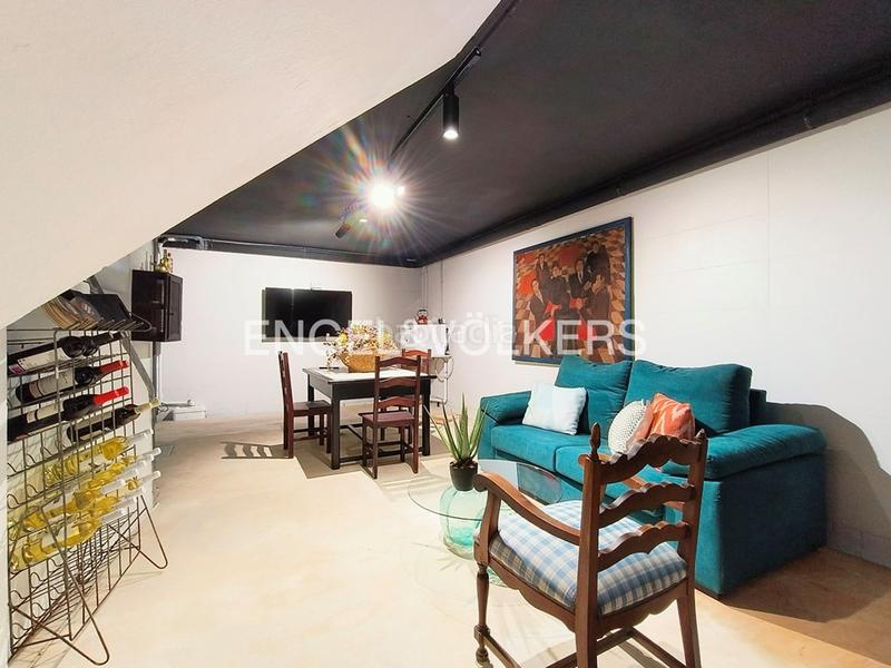Foto acee4dcb-dce2-455f-8cf8-cc3a442b9c55. Casa a schiera con riscaldamento piscina in O Carril Vilagarcía de Arousa