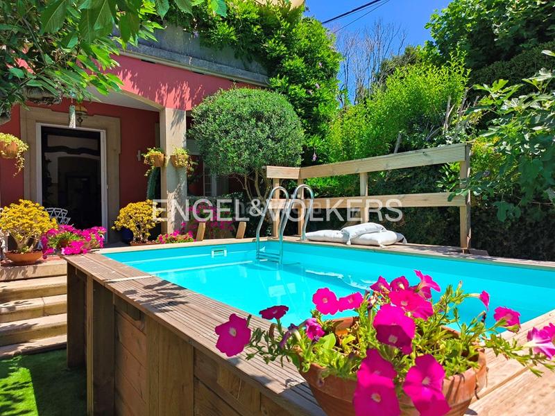 Foto b230e84d-3f0b-4729-b9e0-735ecbe5d973. Casa a schiera con riscaldamento piscina in O Carril Vilagarcía de Arousa