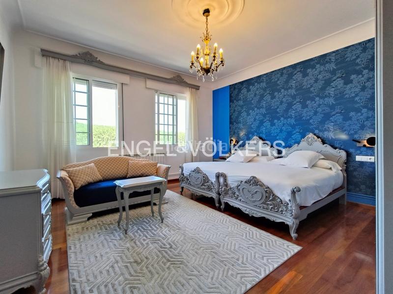 Foto d891b61a-0446-4889-8b0d-bfd840d13b90. Casa a schiera con riscaldamento piscina in O Carril Vilagarcía de Arousa