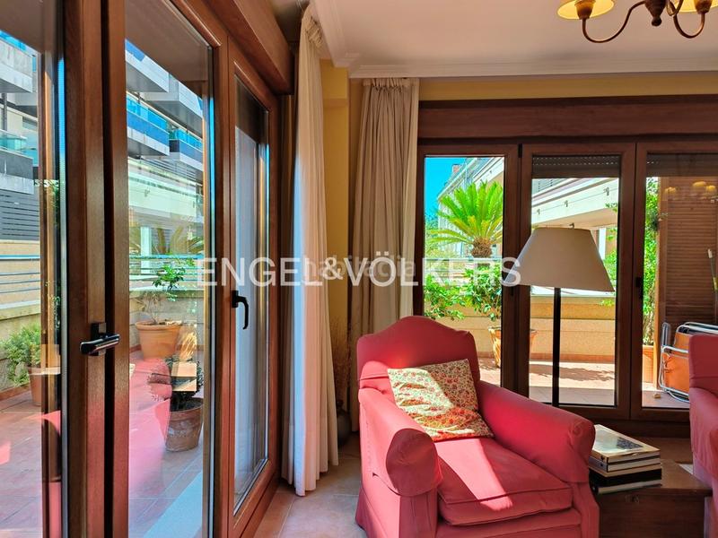 Foto 013aaec7-14cf-4e82-83d0-b2c58ddddcf6. Apartament amb calefacció aparcament a Noalla Sanxenxo