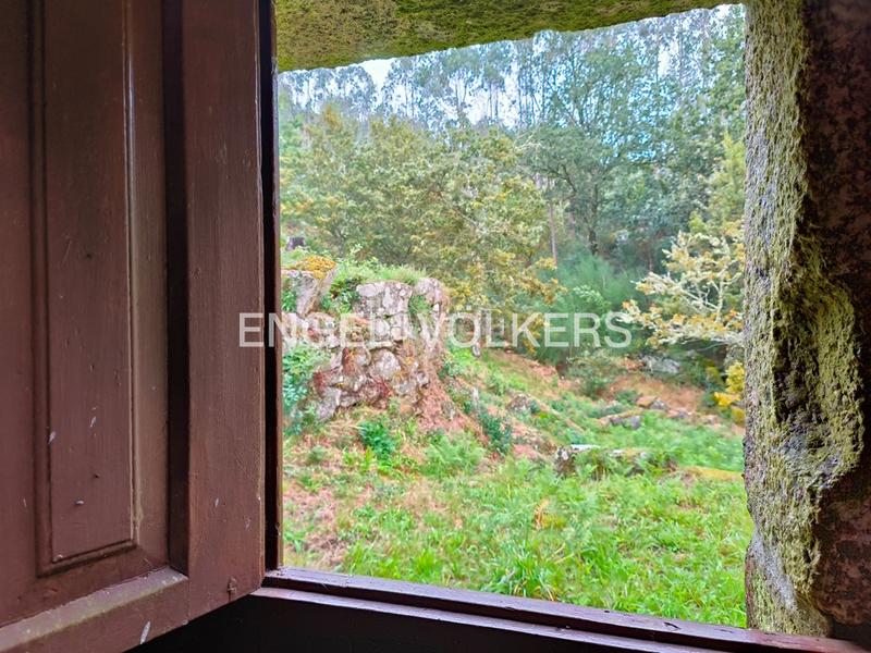 Foto a6e82270-dd14-45b7-9166-e02facc0eff2. Casa  rural con parcela de 4.000m en Cotobade