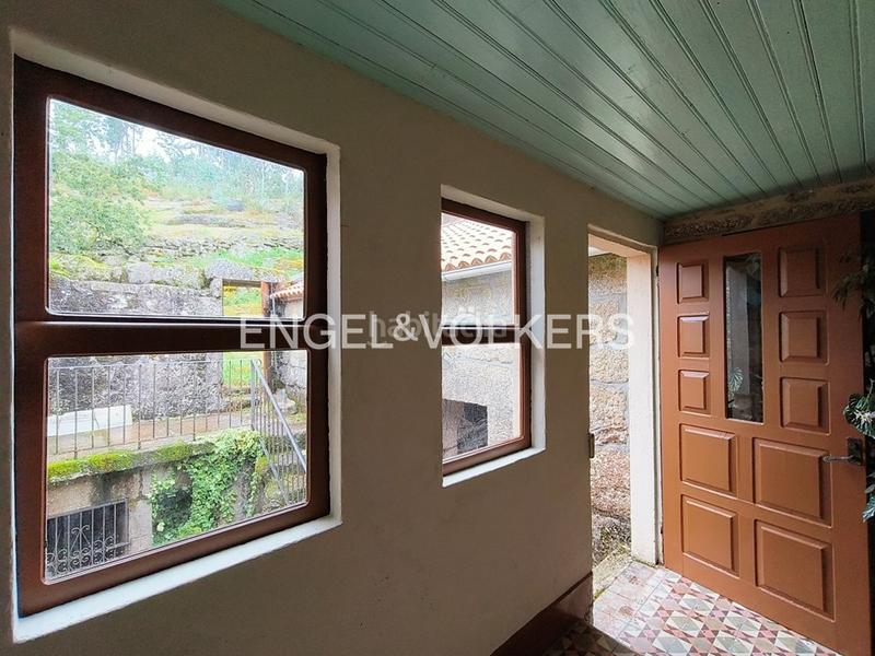 Foto d2aaf66f-8286-4fff-bda4-a0c4eff79cbd. Casa  rural con parcela de 4.000m en Cotobade