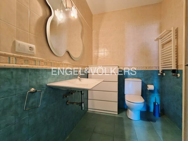 Foto 9d3520e5-49ab-47db-be86-fa66cb039a07. Casa amb calefacció aparcament piscina a san xoán de Poio Poio