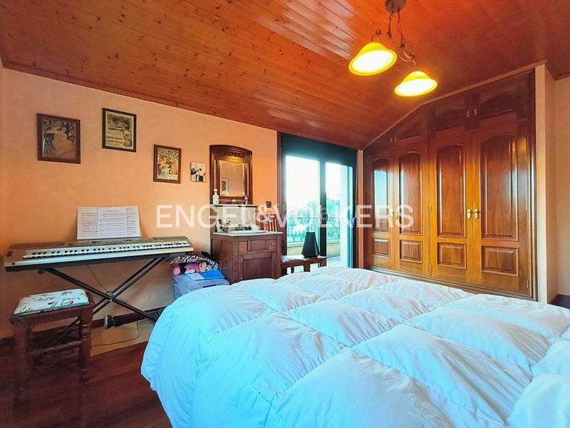 Foto 8f04aa24-be50-4e27-8c15-7f80ff02e05c. Casa amb calefacció a O Hío Cangas